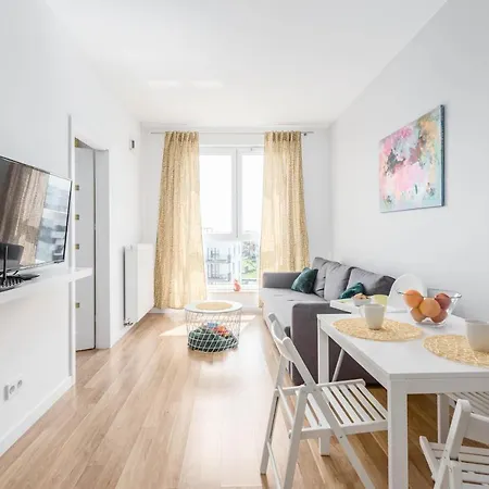 Chill Family Apartment Warsaw